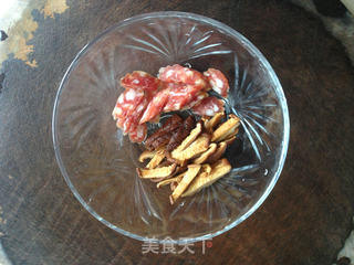 面包机版香菇腊味饭的做法步骤:5