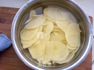 木耳炝拌土豆片的做法步骤:6