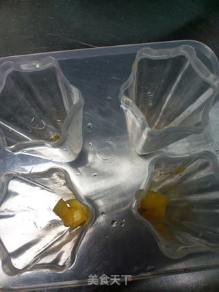 酸奶芒果冰棍的做法步骤:6