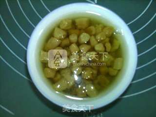 瑶柱冬瓜玉米羹的做法步骤:2