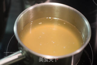 上汤手打鱼肉塞面筋的做法步骤:12