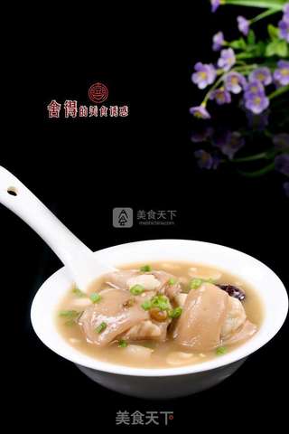 【花生绿豆猪脚汤】夏季的靓汤的做法步骤:6