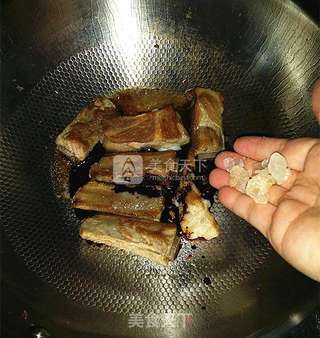 酸辣糖醋排骨的做法步骤:11