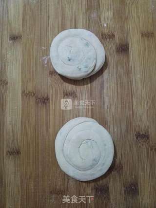 全麦葱花饼的做法步骤:10