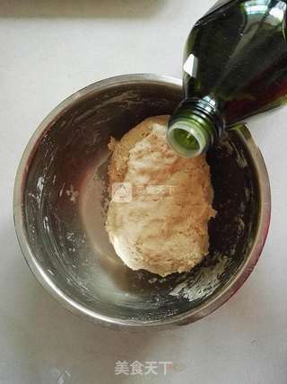 全麦葱花饼的做法步骤:3
