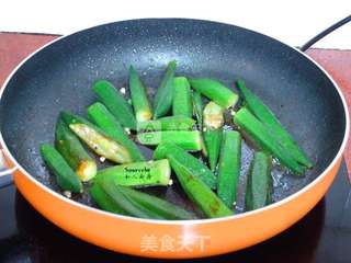 孜然煎秋葵的做法步骤:5