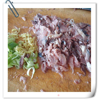 猪肉鲅鱼水饺的做法步骤:4