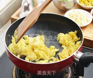 香菇什锦焖饭的做法步骤：2