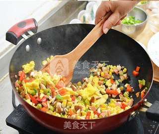 香菇什锦焖饭的做法步骤:3