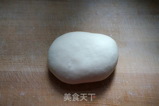 猪肉芹菜锅贴的做法步骤：10