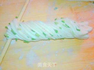 香葱花卷的做法步骤:13