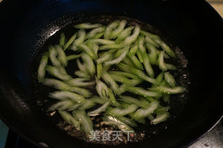 #香干芹菜的做法图解7