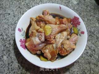 炸酱油鸡翅根的做法步骤：5