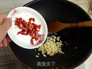 蒜蓉椒香空心菜的做法步骤：6
