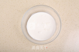 抹茶蜜豆慕斯的做法步骤:4