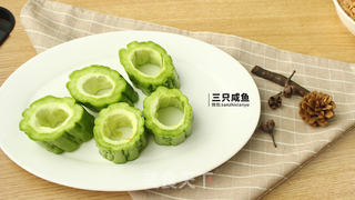 苦瓜酿土豆泥的做法步骤:2