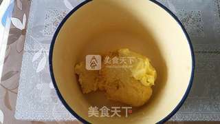 豆沙南瓜面包的做法步骤:3