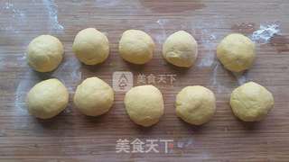 豆沙南瓜面包的做法步骤:7