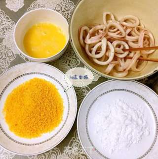 里约奥运会必备的小零食—酥炸鱿鱼圈的做法步骤:3