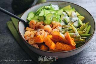 鲜虾牛油果烤南瓜沙拉的做法步骤:8