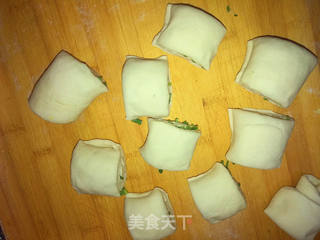 香葱饼的做法步骤:4
