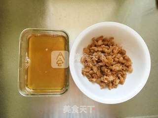 自己动手炼一罐中式酥皮精华——炼猪油的做法步骤：9
