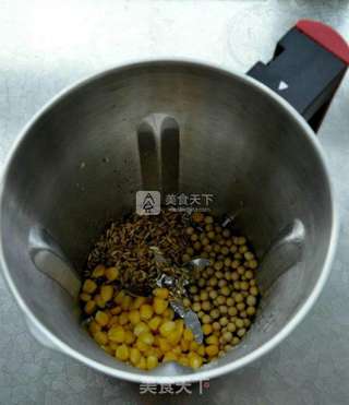 玉米燕麦豆浆的做法步骤:2