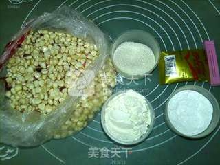 糯玉米发糕的做法步骤：1