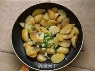 香煎小土豆的做法步骤:3