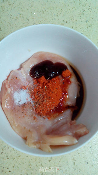 烤鸡肉意面沙拉的做法步骤:2