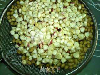 糯玉米豆浆的做法步骤:2