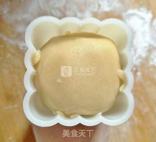 广式月饼的做法步骤:9