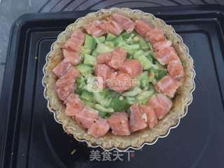 三文鱼牛油果土豆丝披萨的做法步骤:11