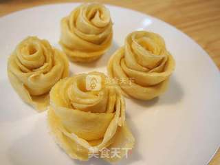 玫瑰花卷的做法步骤:12