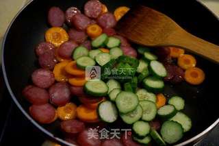 爆炒香肠的做法步骤:6