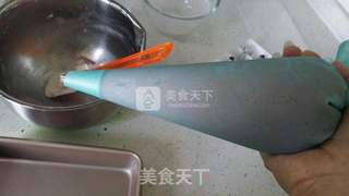 粉红爱心曲奇的做法步骤:11