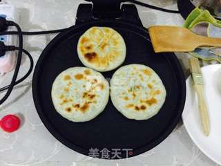 韭菜鸡蛋饼的做法步骤:14