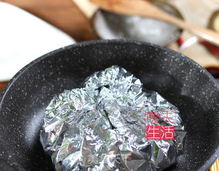 魔鬼辣锡纸海鲜炒饭的做法步骤:9