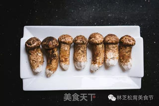 林芝松茸刺身 | 这种高逼格料理,连明星吃货也木有吃过的做法步骤:2