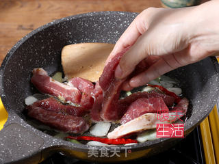 双椒牛柳的做法步骤:6