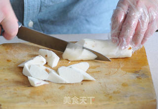 土茯苓排骨汤的做法步骤:2