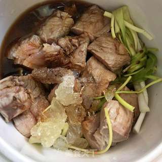 东坡肉的做法步骤:4