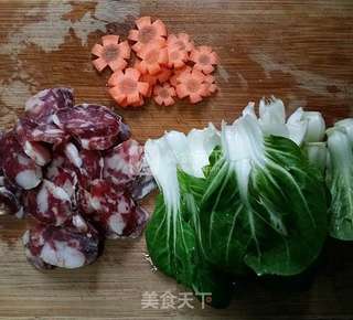 香肠锅巴煲仔饭(面包机版)的做法步骤:5