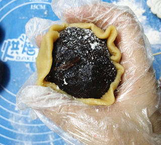 #新良首届烘焙大赛#广式豆沙月饼的做法步骤:7