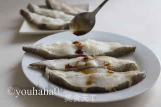 清蒸比目鱼的做法步骤:8