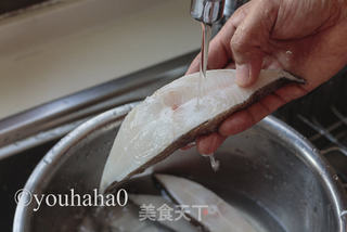清蒸比目鱼的做法步骤:2