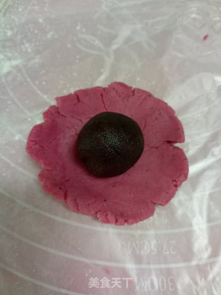 新良首届烘焙大赛#火龙果冰皮月饼的做法步骤：11