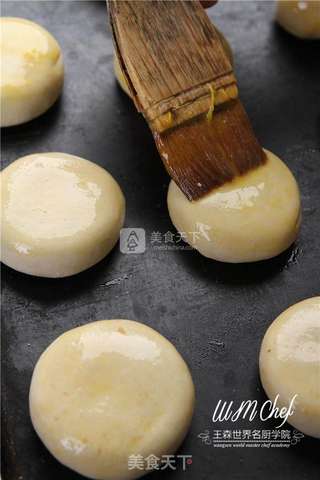 苏式月饼鸳鸯饼的做法步骤:11