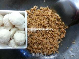黑暗料理卤水酱油炒饭的做法步骤:6