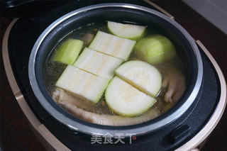 淡菜节瓜鸡脚汤的做法步骤:11